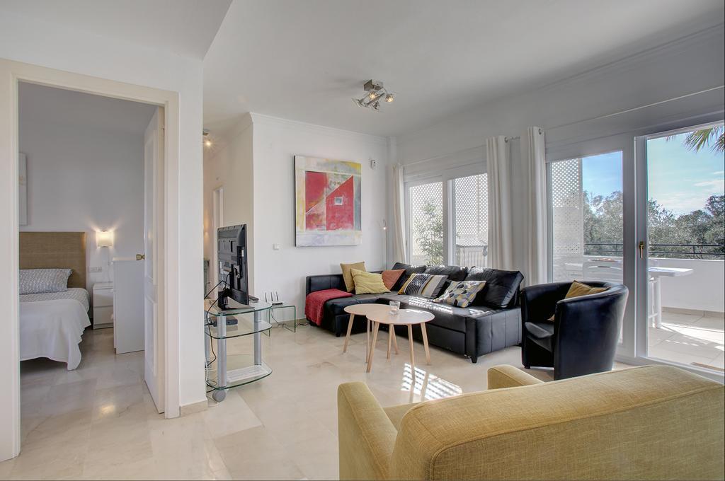 Sunny Golf Apartment إِستيبونا المظهر الخارجي الصورة